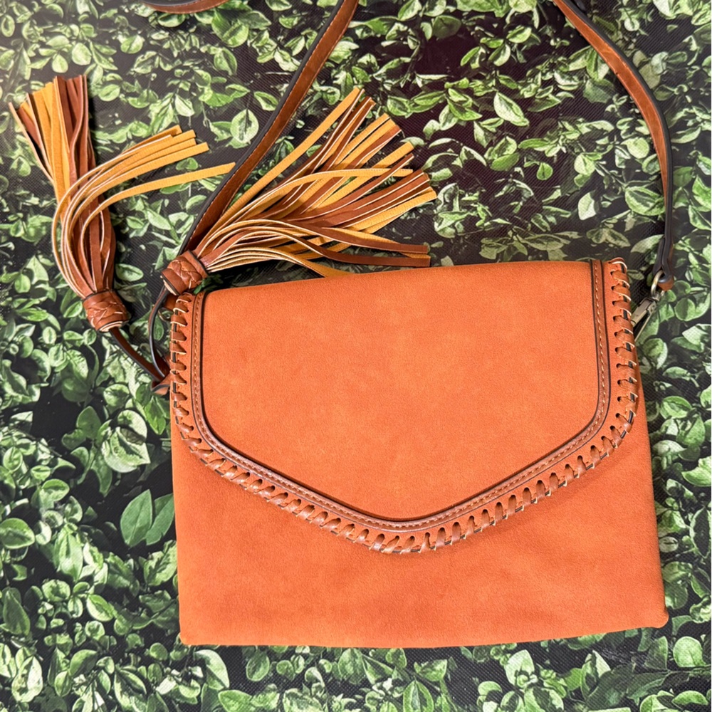 Crossbody Bag with Tan Tassel Details - Picture 2 of 13